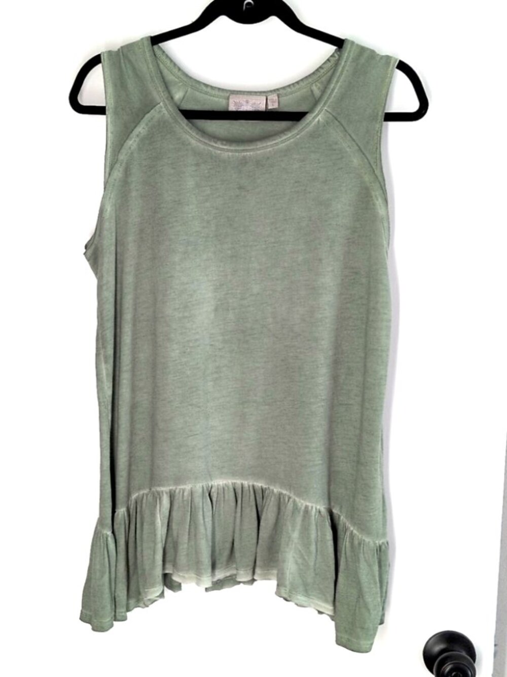 Dantelle sage green oil dye ruffle tunic tank L